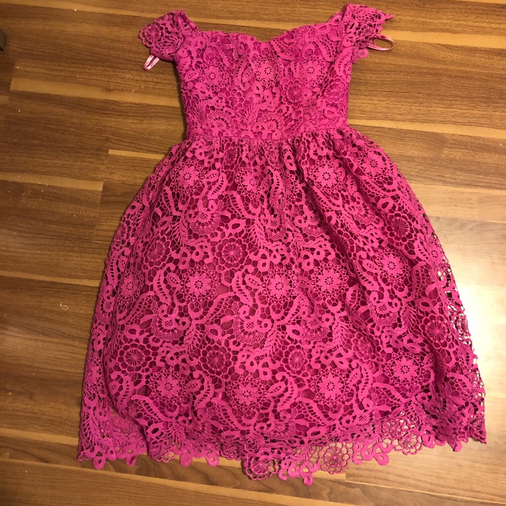 Chi chi London Pink Lace Midi Dress